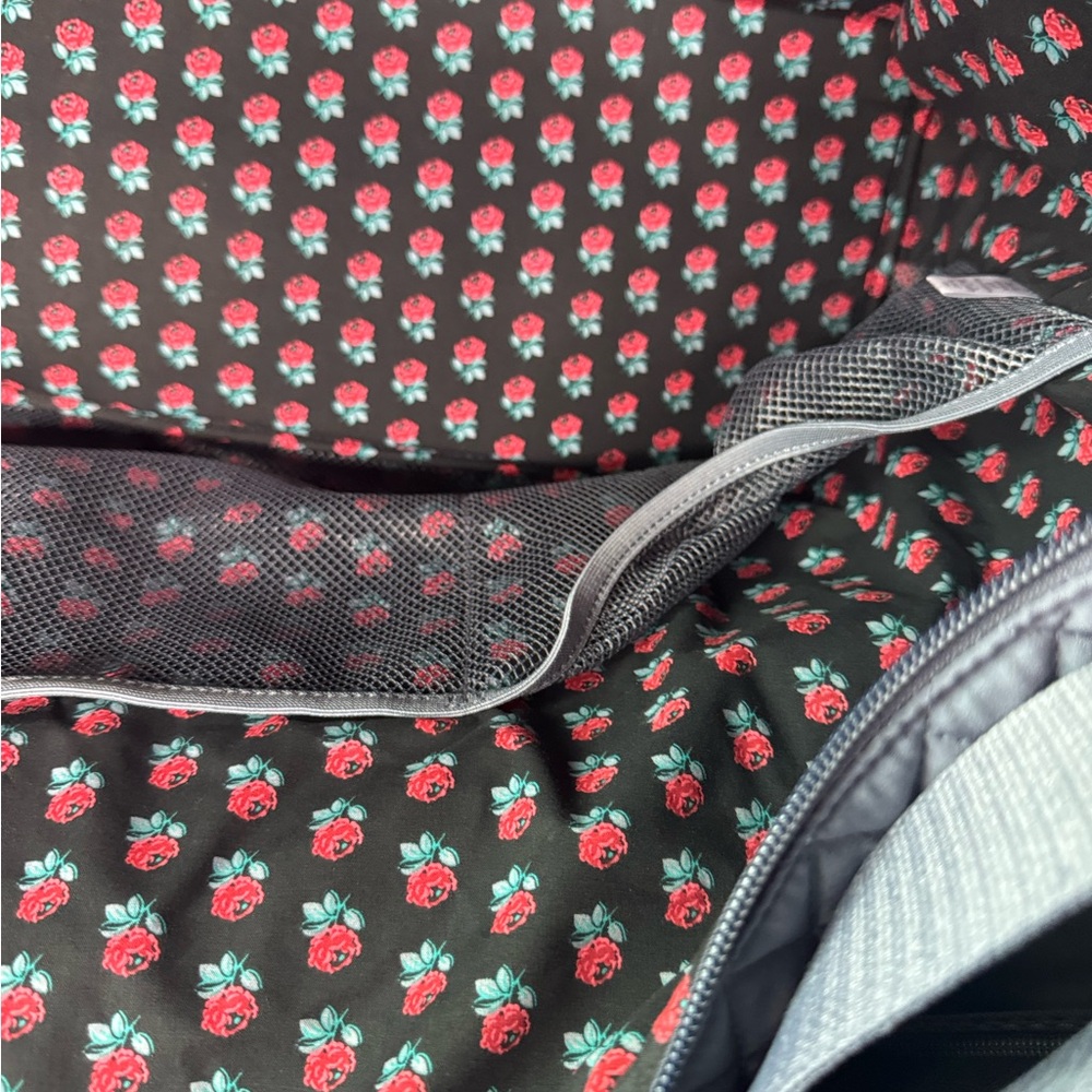Vera Bradley Deluxe Travel Tote in Carbon Gray with Rose Print Interior - NWT - Picture 10 of 15